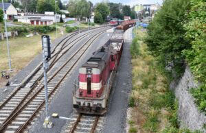 Namísto podpory železniční nákladní dopravy v EU jenom tlachání a její likvidace
